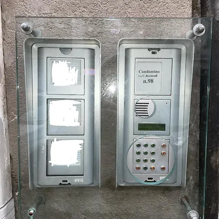 Apartment In Center - Vacation Near The Train Station & Attractions